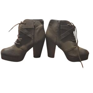 Material Girl Boots Army Green Brown Heeled Lace-Up Zipper Design Buckle 8.5